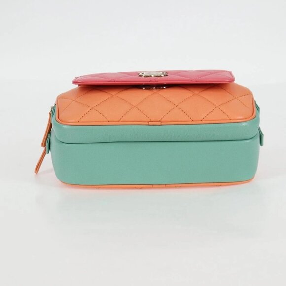 CHANEL Matelasse Chain Waist bag Leather Pink Gold CC Auth 125467SAM - Picture 5 of 16